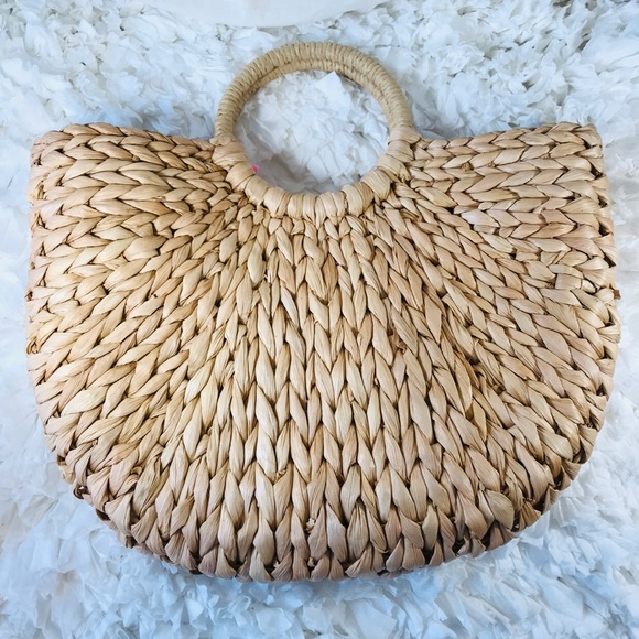Half moon Woven Straw Tote Bag - Picture 6 of 8